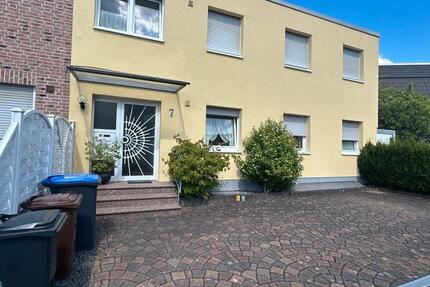 Wohnung Bergisch Gladbach Alt-Frankenforst - 5 Zimmer, 140 m&sup2;, 460.000&euro; | Angebot:27044139