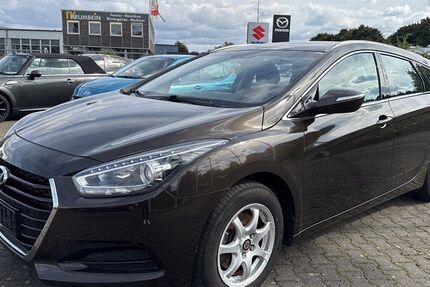 Hyundai i40 139.639 km 8.450 &euro; Grevenbroich 41515