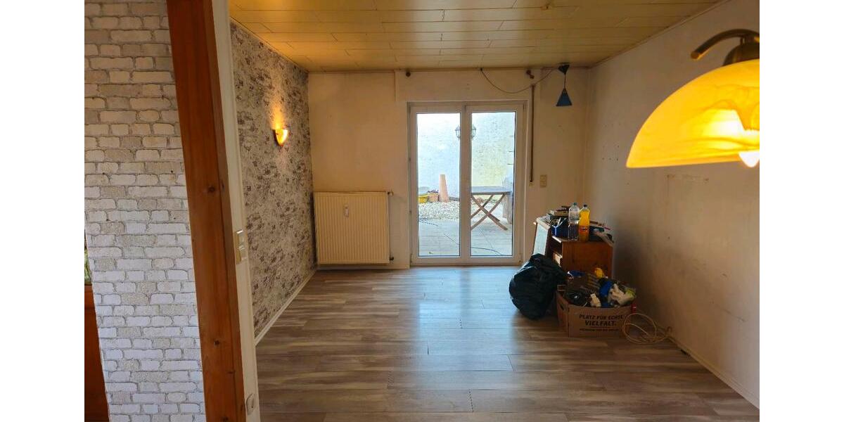 Einfamilienhaus Wermelskirchen - 3.5 Zimmer, 84 m&sup2;, 230.000&euro; | Angebot:25139010