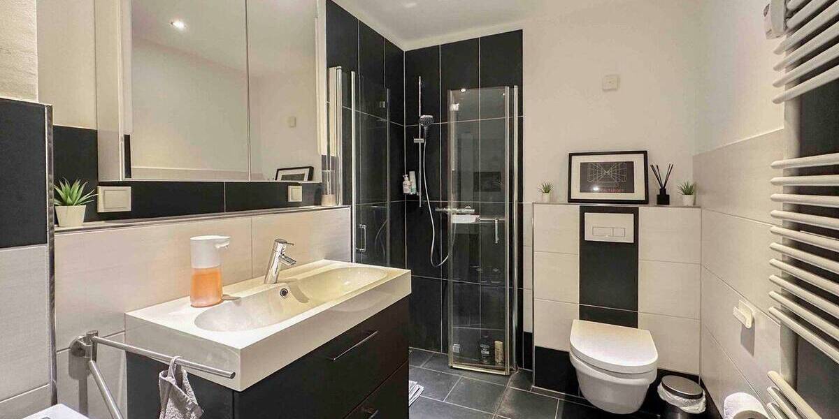 Einfamilienhaus Köln Ehrenfeld - 2 Zimmer, 239.000&euro; | Angebot:25773814