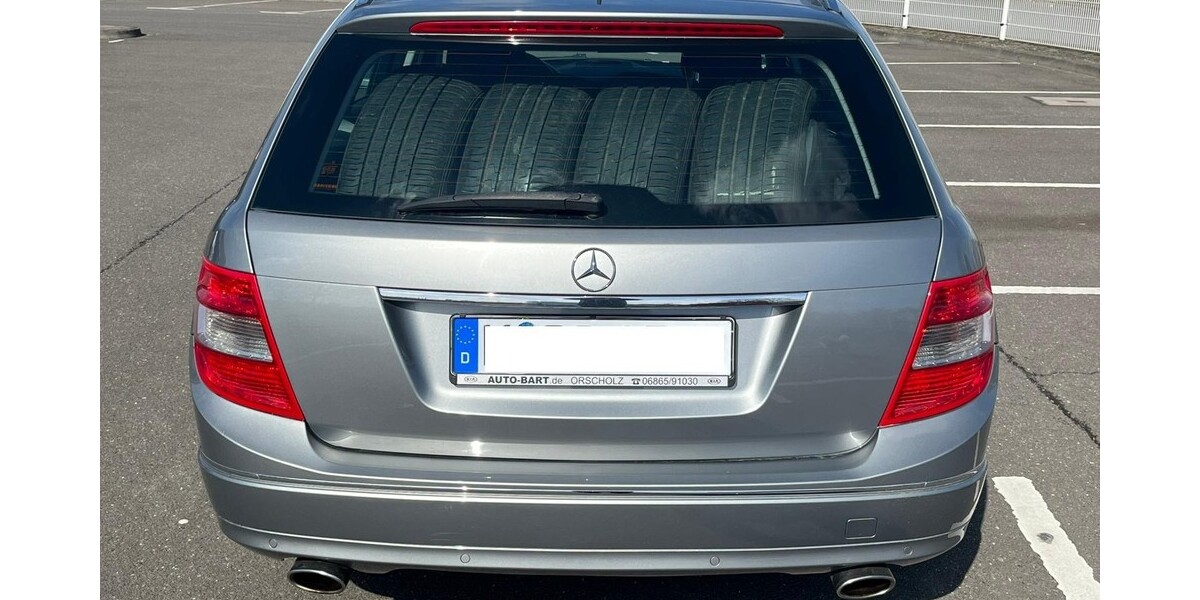 Mercedes-Benz C 230 166.000 km 8.200 &euro; Köln 50667