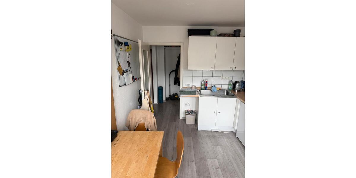 Etagenwohnung Bergisch Gladbach Frankenforst - 1 Zimmer, 28 m&sup2;, 800&euro; | Angebot:26020338