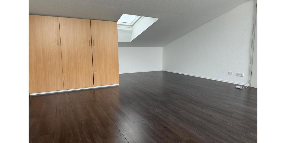 Maisonettenwohnung Meerbusch - 2.5 Zimmer, 79 m&sup2;, 1.280&euro; | Angebot:25982688