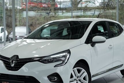Renault Clio 61.000 km 11.890 &euro; Remscheid/NRW 42855
