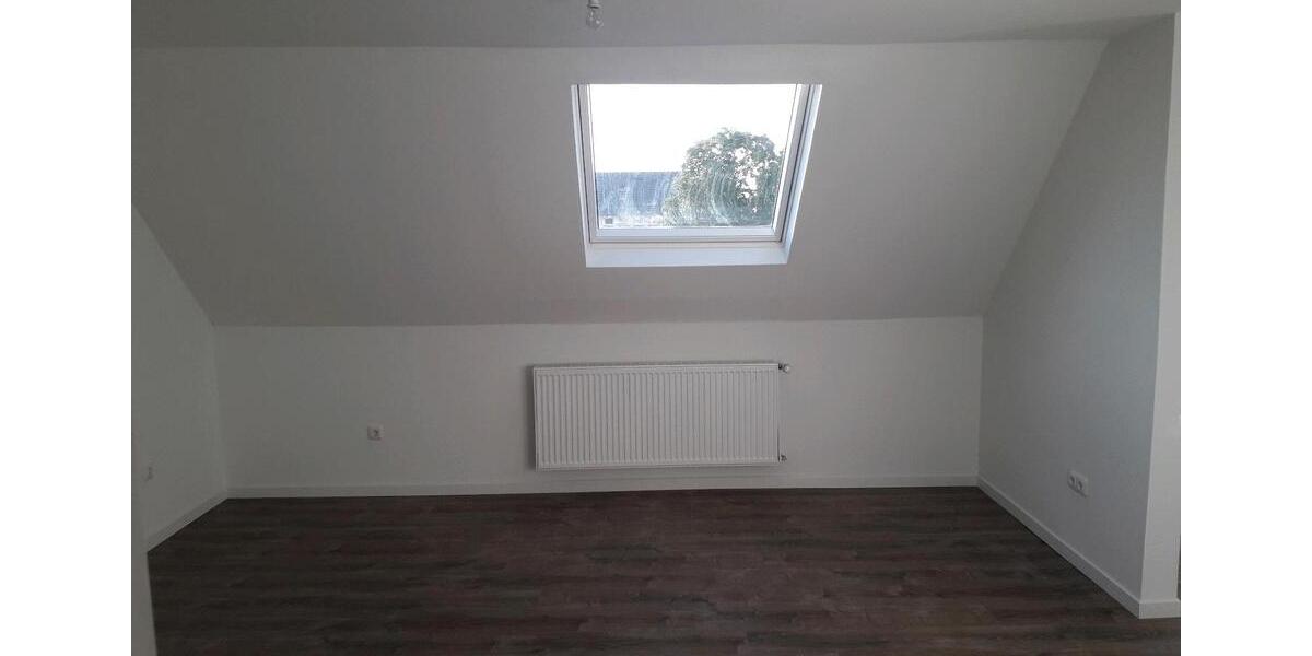 Dachgeschoßwohnung Bergheim - 2 Zimmer, 47 m&sup2;, 550&euro; | Angebot:25995524