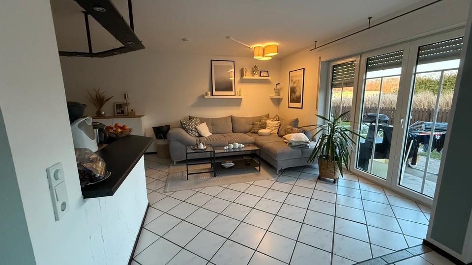 Erdgeschoßwohnung Bergheim Ahe - 2 Zimmer, 71 m&sup2;, 1.190&euro; | Angebot:26013852