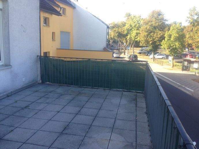 Etagenwohnung Köln Sürth - 3 Zimmer, 94 m&sup2;, 1.250&euro; | Angebot:26723163