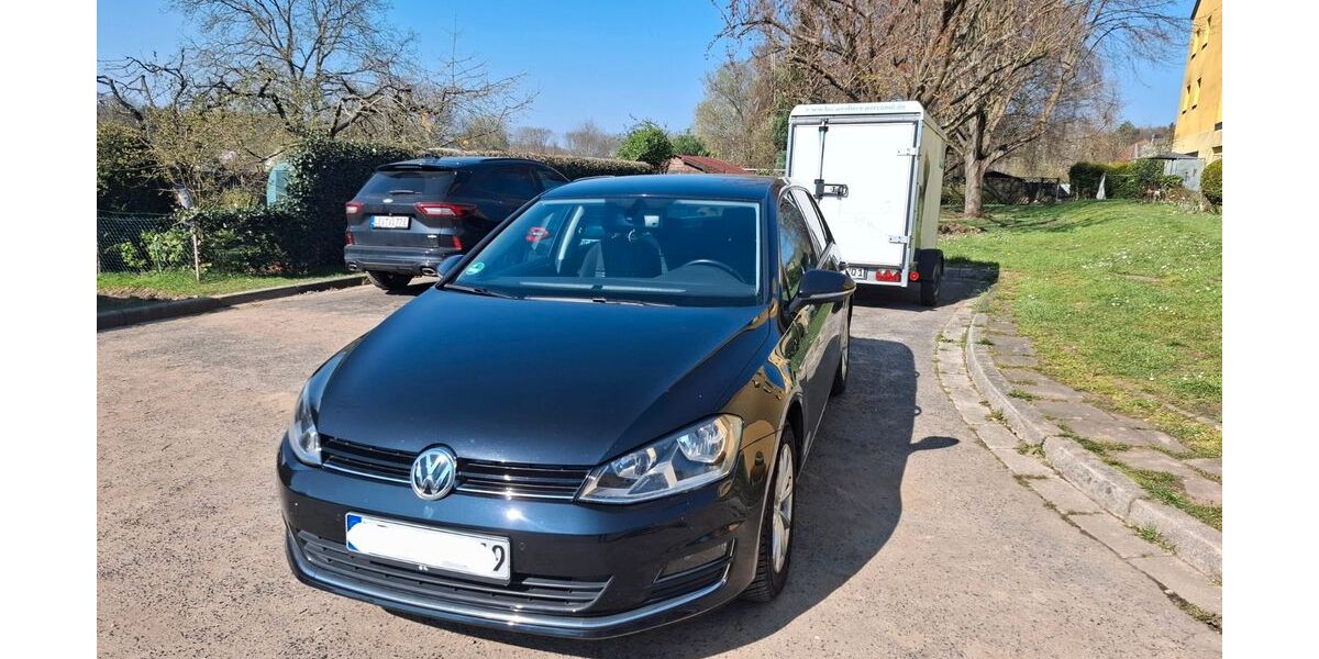 VW Golf 89.000 km 11.800 &euro; Leverkusen 51375