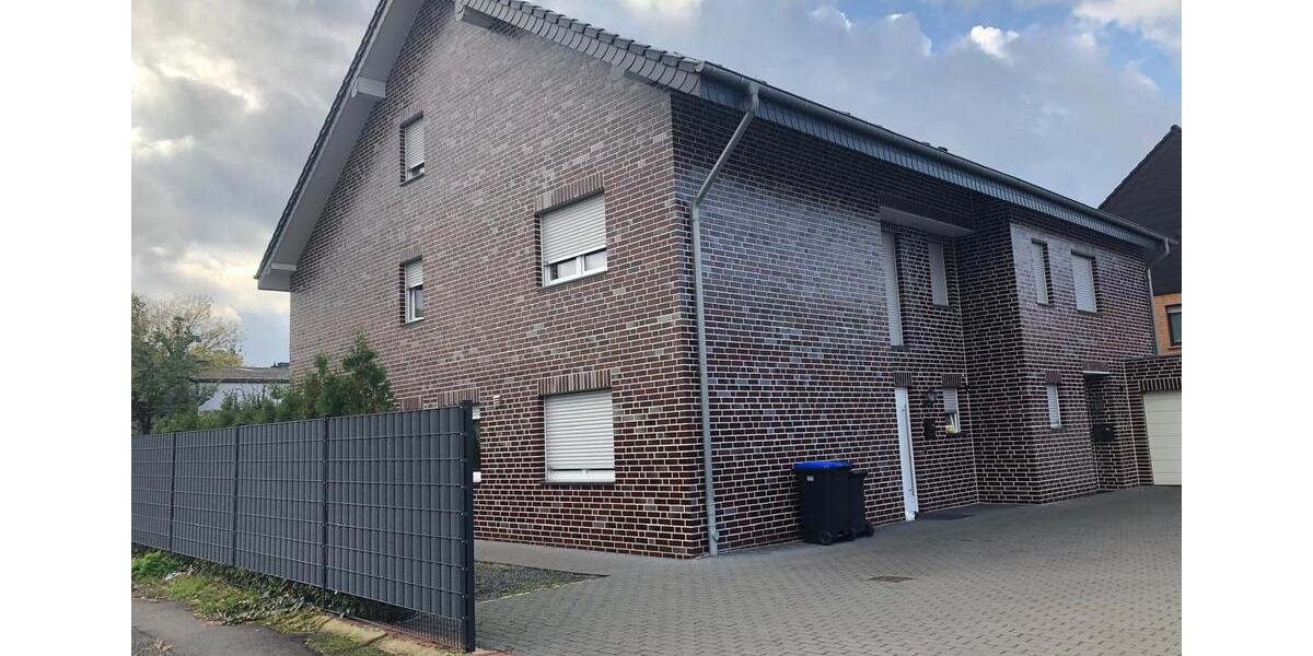 Doppelhaushälfte Köln Ehrenfeld - 7 Zimmer, 200 m&sup2;, 600.000&euro; | Angebot:25084508