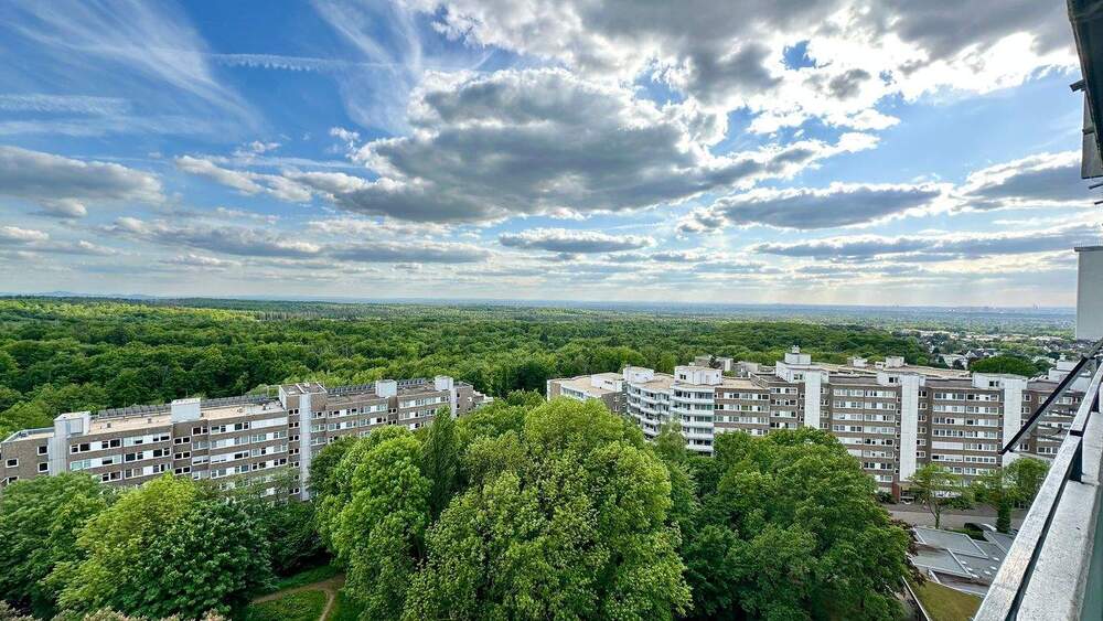 Etagenwohnung Bergisch Gladbach Bockenberg - 5 Zimmer, 129 m&sup2;, 245.000&euro; | Angebot:25718486