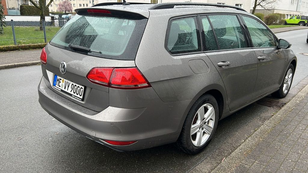 VW Golf 127.000 km 12.200 &euro; Monheim 40789