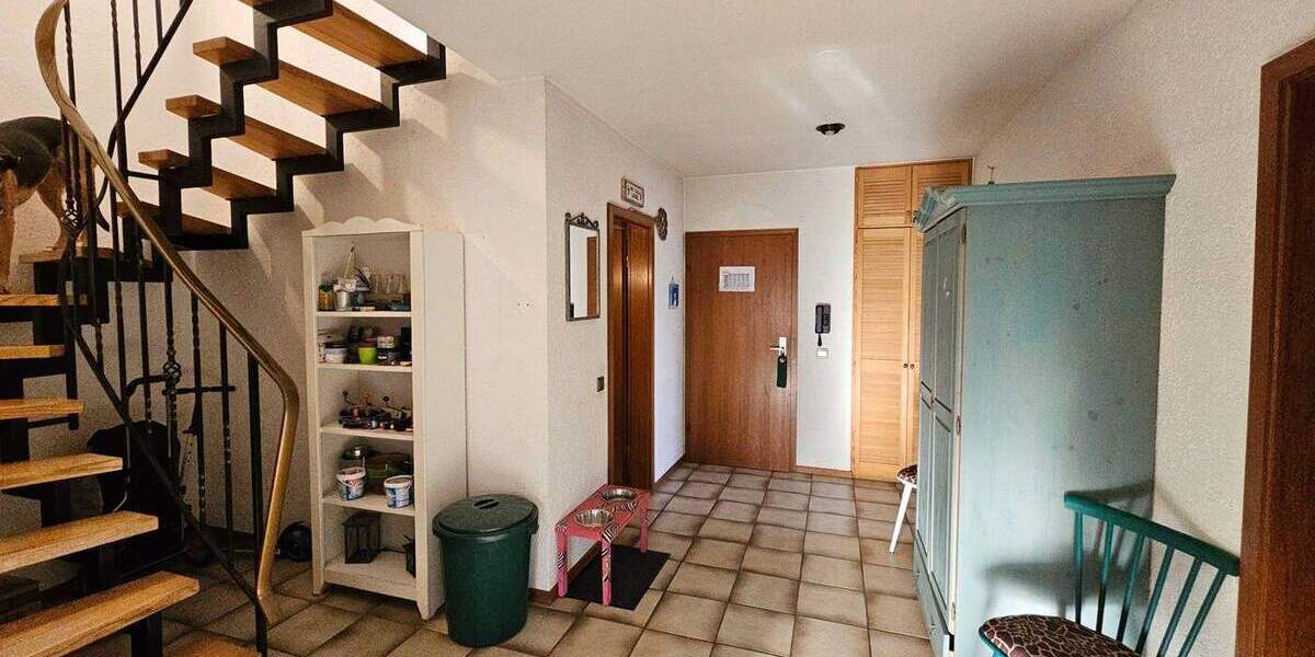 Mehrfamilienhaus, Wohnhaus Leverkusen / Lützenkirchen Quettingen - 8 Zimmer, 234 m&sup2;, 649.000&euro; | Angebot:25679035