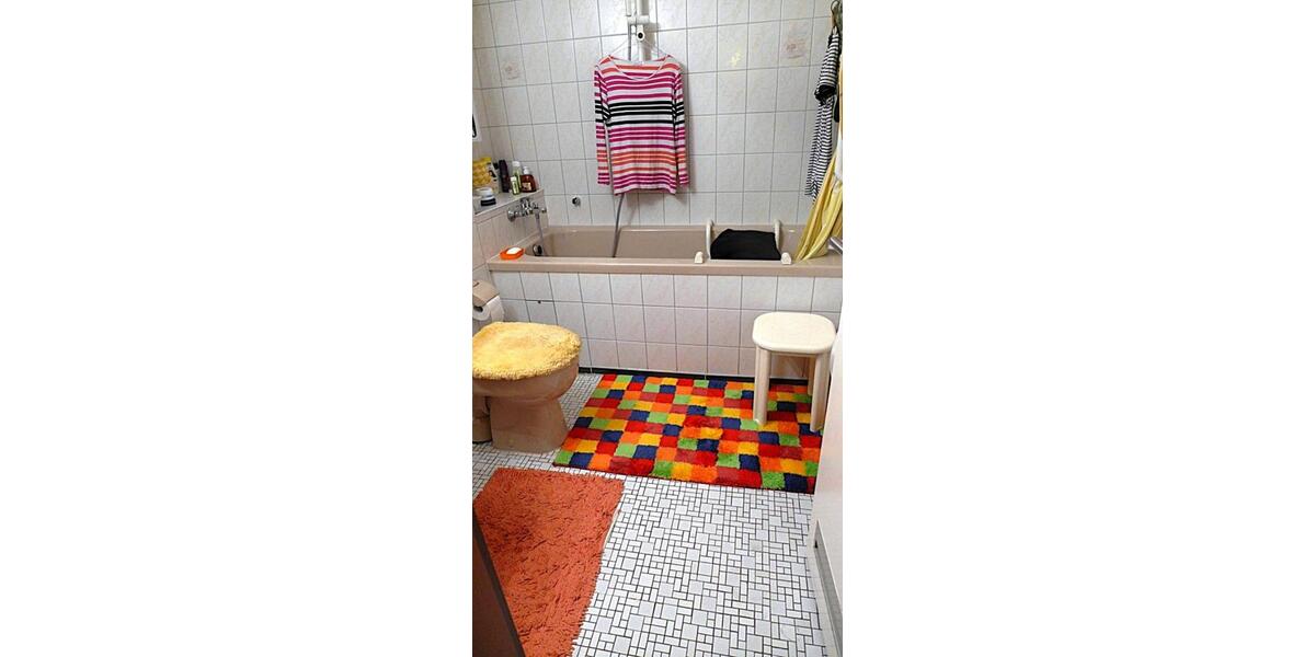 Hochparterre Neuss Gnadental - 3 Zimmer, 83 m&sup2;, 255.000&euro; | Angebot:25649428