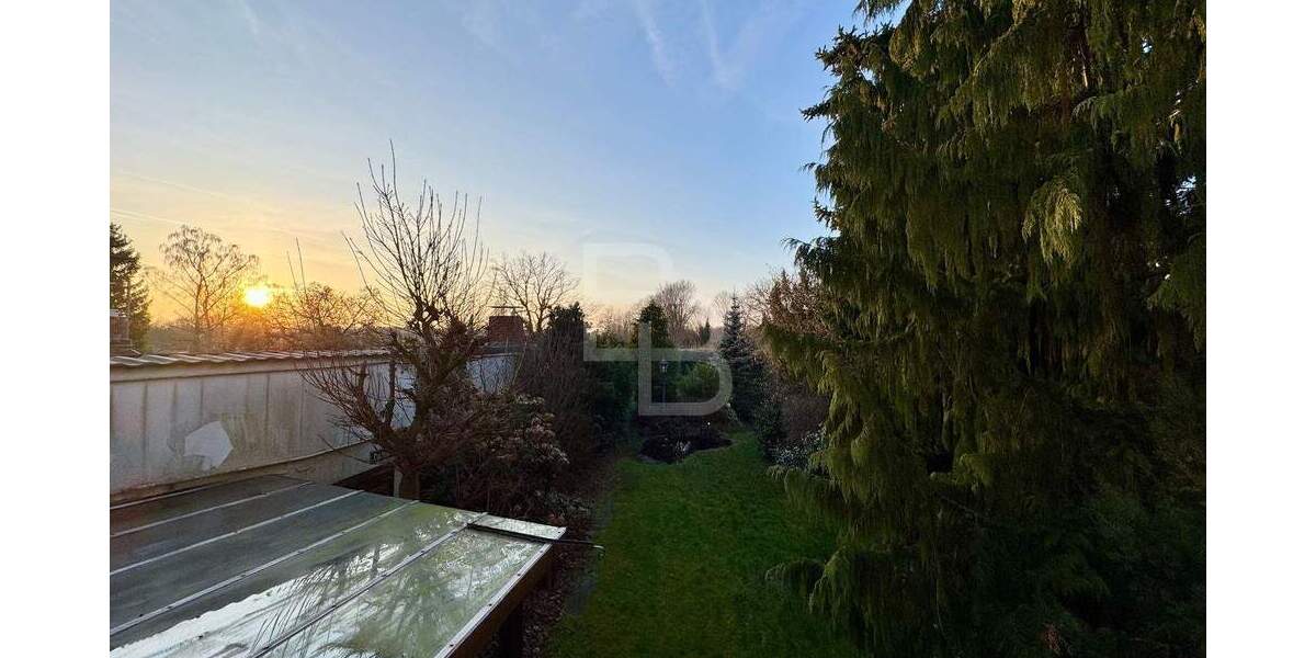 Mehrfamilienhaus, Wohnhaus Köln Dünnwald - 6 Zimmer, 201 m&sup2;, 589.000&euro; | Angebot:25801190