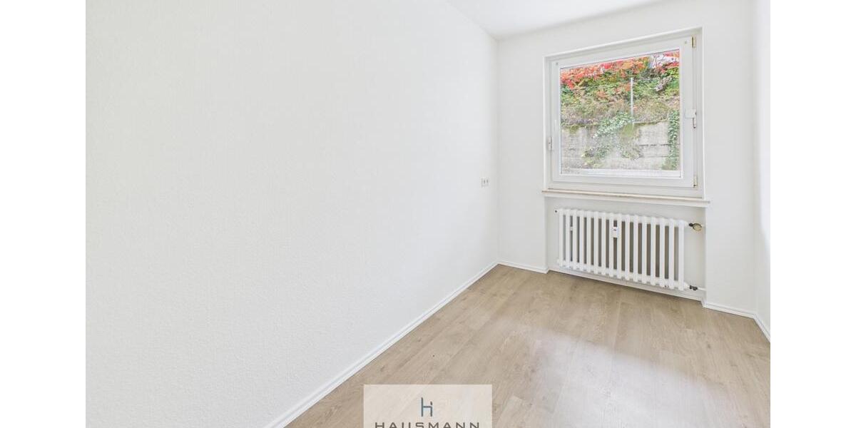 Etagenwohnung Düsseldorf Stadtbezirk 8 - 3 Zimmer, 109 m&sup2;, 1.450&euro; | Angebot:24157205