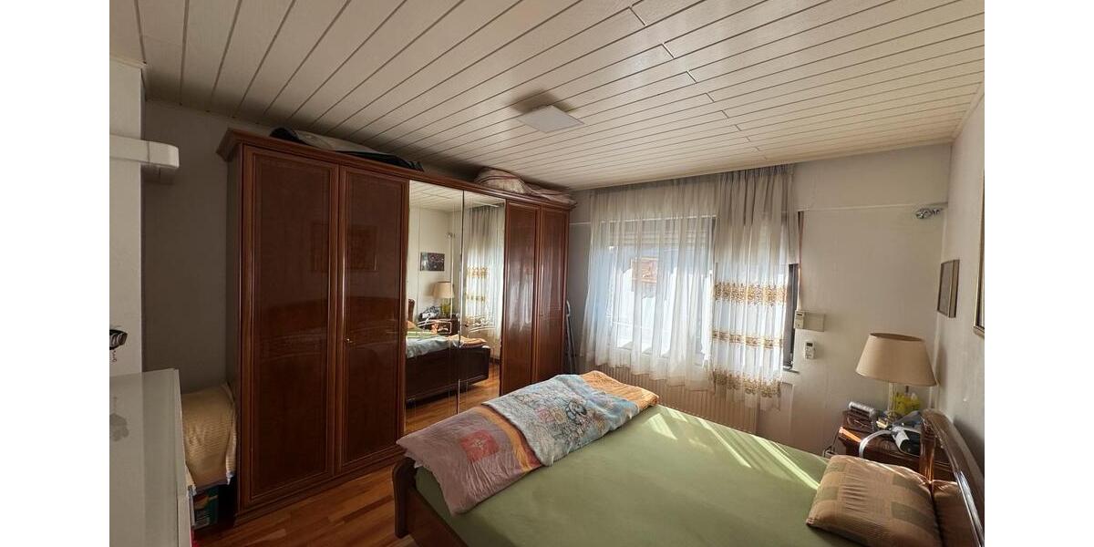 Einfamilienhaus Willich - 5 Zimmer, 430 m&sup2;, 2.800&euro; | Angebot:26645782