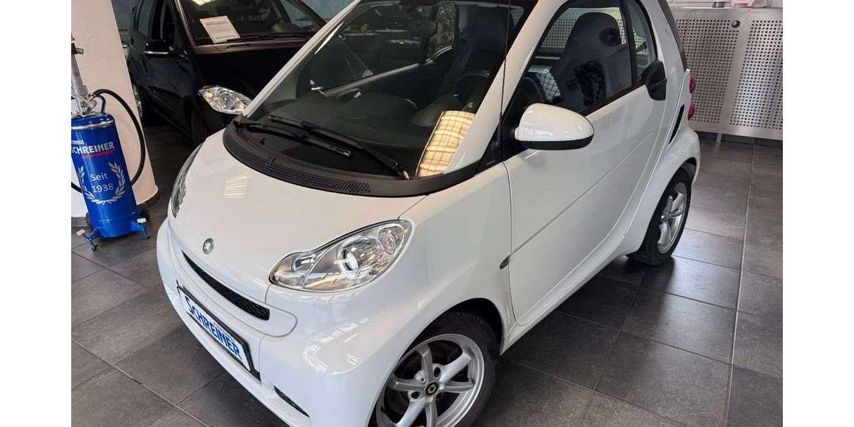 Smart forTwo 49.000 km 7.900 &euro; Bergisch-Gladbach 51469