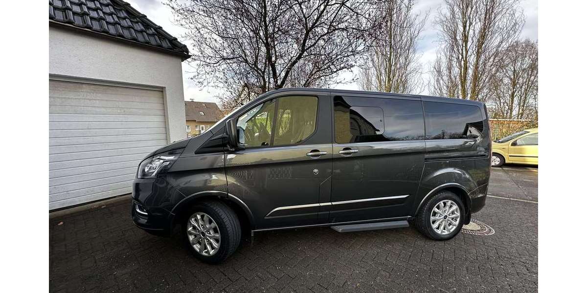 Ford Tourneo Custom 26.000 km 43.616 &euro; Wermelskirchen 42929