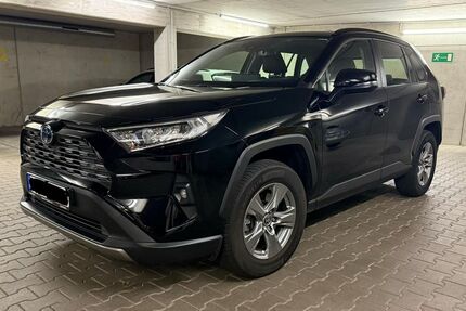 Toyota RAV 4 28.500 km 32.699 &euro; Solingen 42719