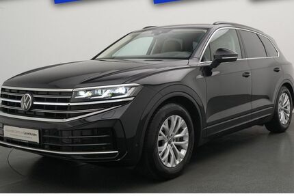VW Touareg 14.347 km 65.480 &euro; Leverkusen 51379