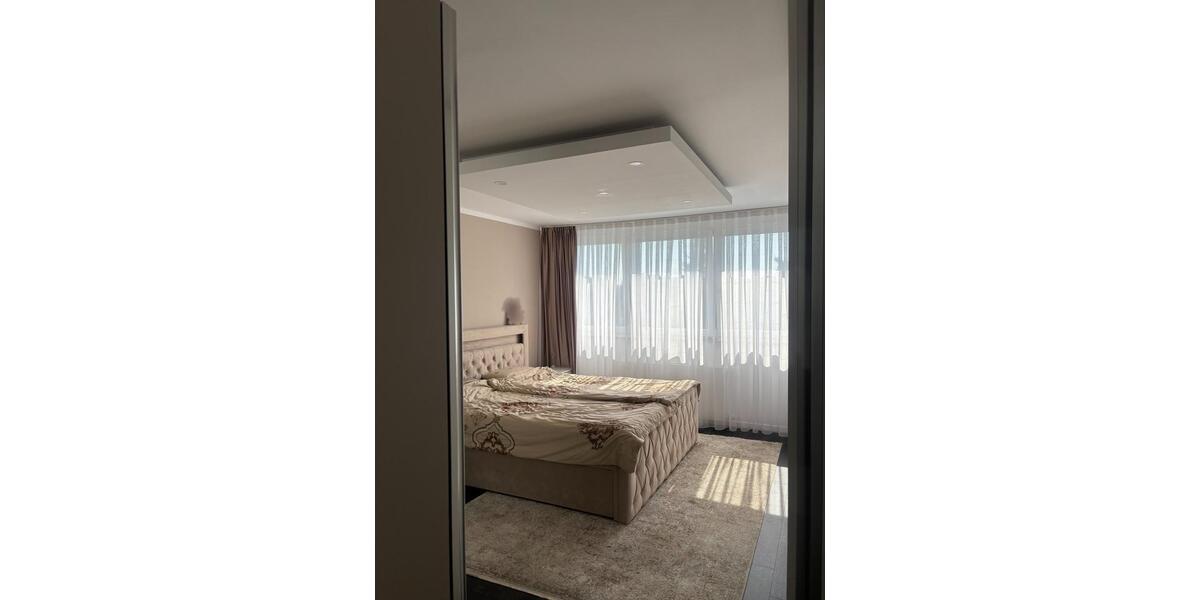 Dachgeschoßwohnung Köln Mülheim - 2 Zimmer, 70 m&sup2;, 305.000&euro; | Angebot:25834245