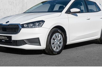 Skoda Fabia 70.069 km 12.790 &euro; Düsseldorf 40474