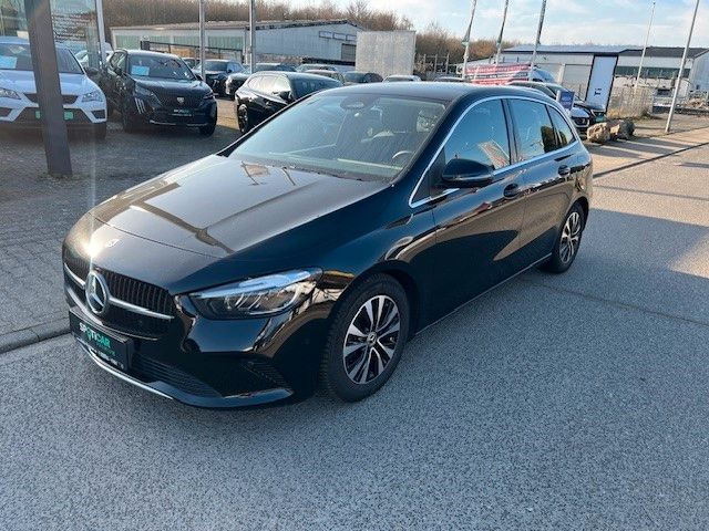 Mercedes-Benz B 200 28.702 km 28.999 &euro; Bedburg 50181