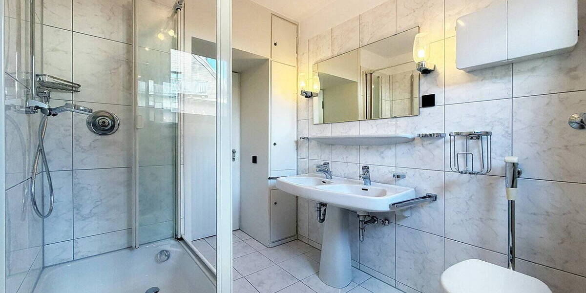 Etagenwohnung Köln Dellbrück - 3 Zimmer, 97 m&sup2;, 399.000&euro; | Angebot:26043288