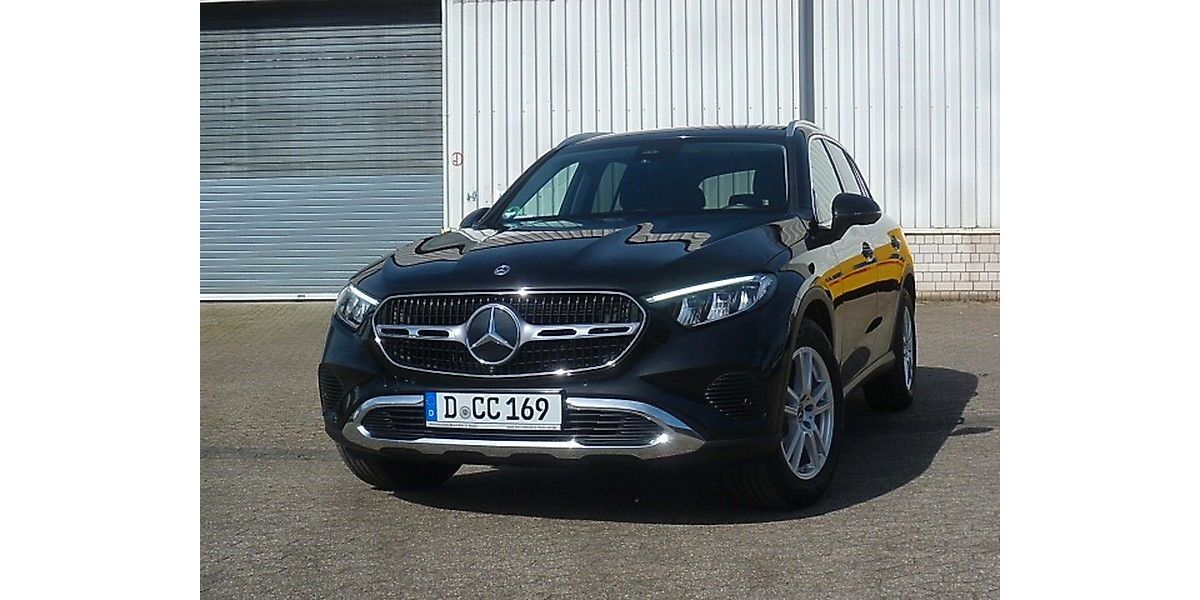 Mercedes-Benz GLC 220 26.000 km 47.899 &euro; Düsseldorf 40470