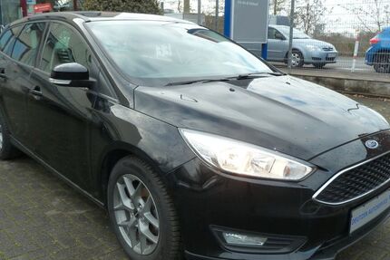 Ford Focus 63.868 km 9.590 &euro; Köln 51063