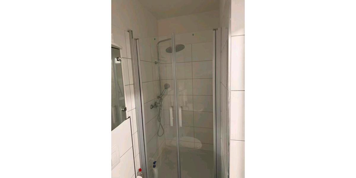 Etagenwohnung Hilden - 4.5 Zimmer, 150 m&sup2;, 1.500&euro; | Angebot:25830510