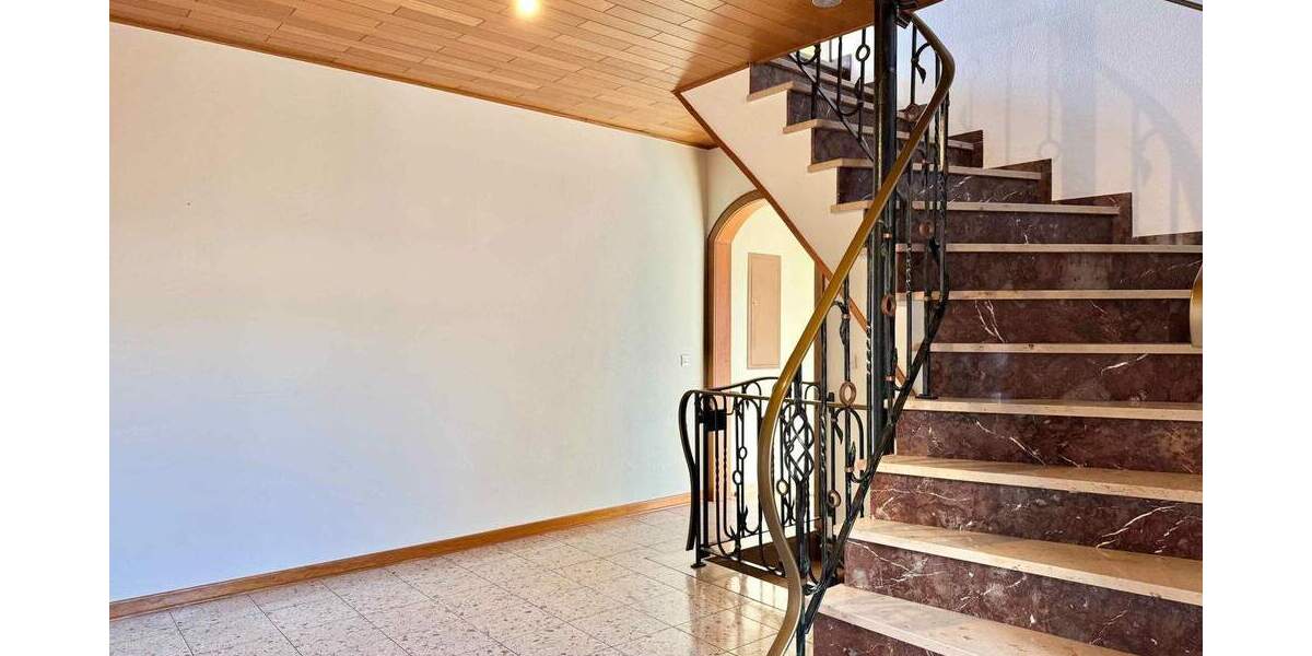 Doppelhaushälfte Neuss Reuschenberg - 5 Zimmer, 160 m&sup2;, 498.000&euro; | Angebot:25686388