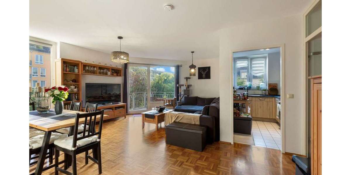 Etagenwohnung Düsseldorf Stadtbezirk 9 - 4 Zimmer, 91 m&sup2;, 318.500&euro; | Angebot:25440379