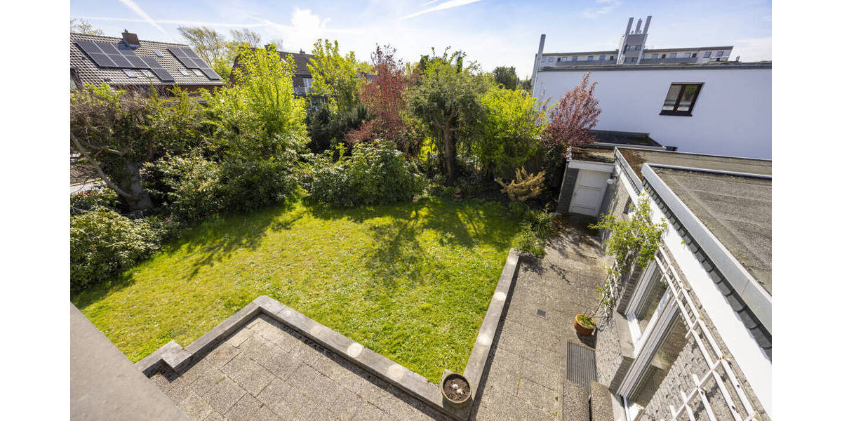 Einfamilienhaus Kaarst Kaarst-Nord - 7 Zimmer, 166 m&sup2;, 595.000&euro; | Angebot:26715365