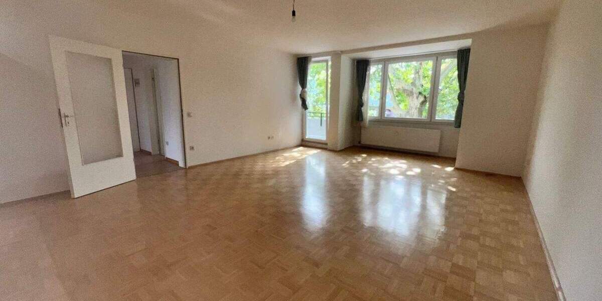 Etagenwohnung Düsseldorf Golzheim - 3 Zimmer, 95 m&sup2;, 434.000&euro; | Angebot:25880729