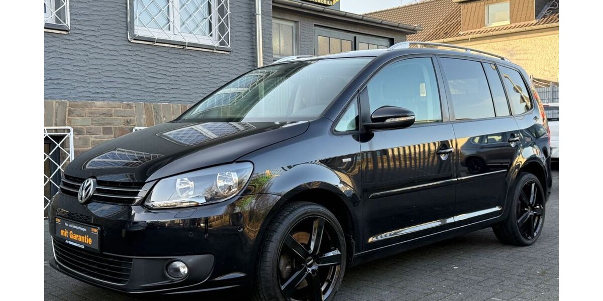 VW Touran 233.000 km 5.900 &euro; Bergisch Gladbach 51469