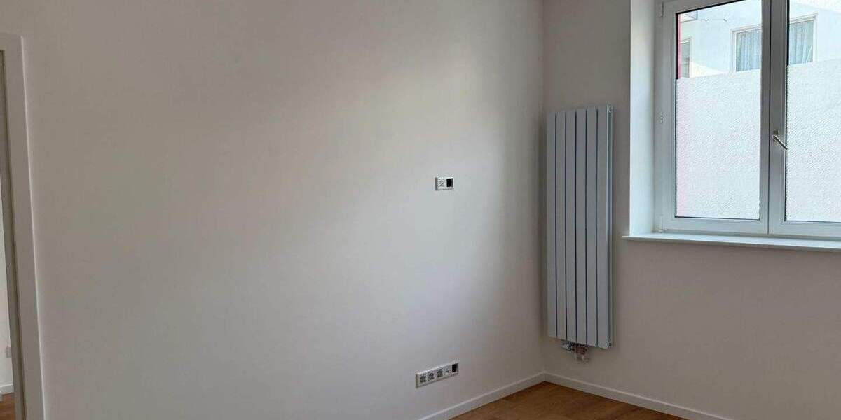 Etagenwohnung Düsseldorf Pempelfort - 3 Zimmer, 42 m&sup2;, 235.000&euro; | Angebot:25683345