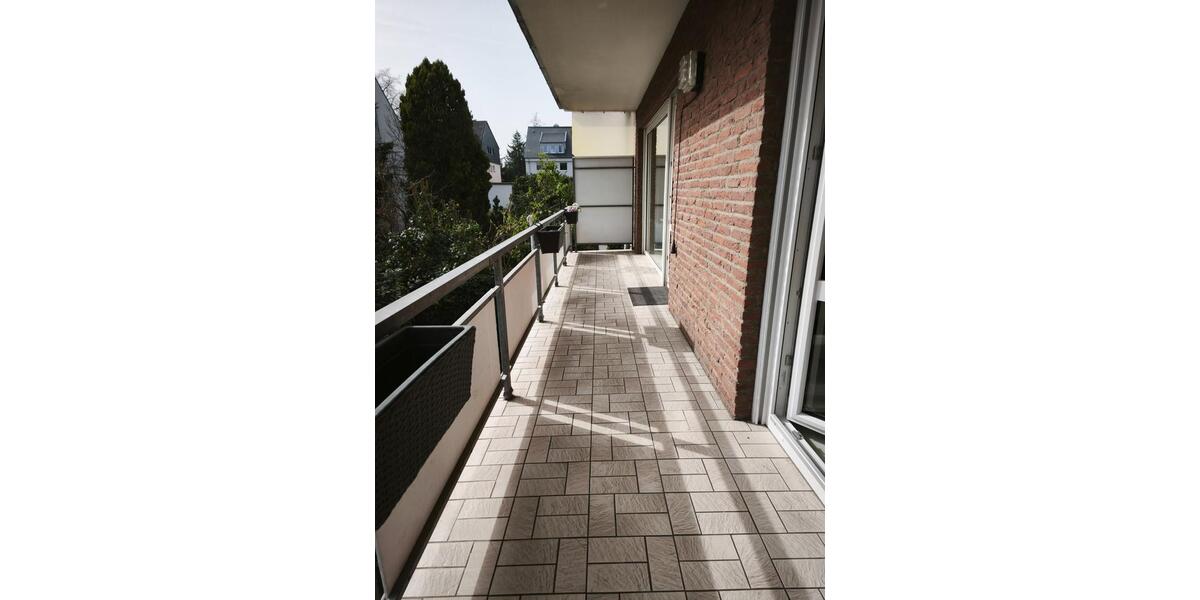 Hochparterre Köln Rodenkirchen - 3 Zimmer, 89 m&sup2;, 1.513&euro; | Angebot:25421735