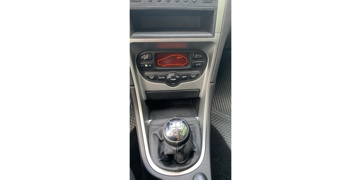 Peugeot 307 87.000 km 2.200 &euro; Leverkusen 51373