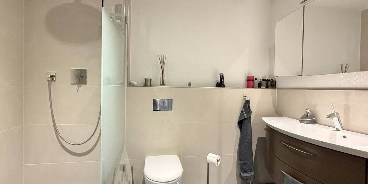 Etagenwohnung Langenfeld Immigrath - 2 Zimmer, 83 m&sup2;, 349.000&euro; | Angebot:25958916