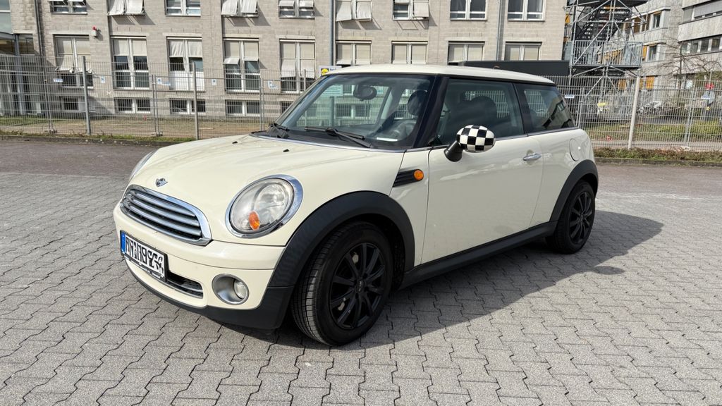Mini ONE 151.000 km 2.150 &euro; Köln 50996