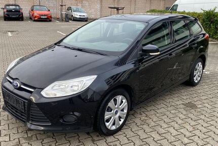 Ford Focus 122.000 km 4.600 &euro; Köln 50739