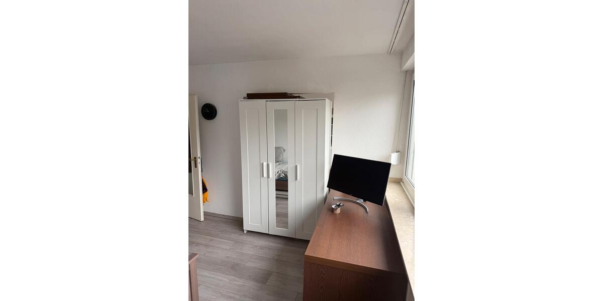 Etagenwohnung Bergisch Gladbach Frankenforst - 1 Zimmer, 28 m&sup2;, 800&euro; | Angebot:26020338