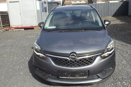 Opel Zafira Tourer 112.000 km 7.500 &euro; Kerpen Balkhausen 50169