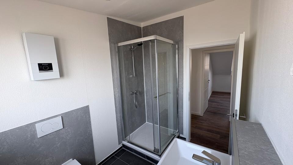 Dachgeschoßwohnung Bergheim Ahe - 3 Zimmer, 91 m&sup2;, 995&euro; | Angebot:26690687