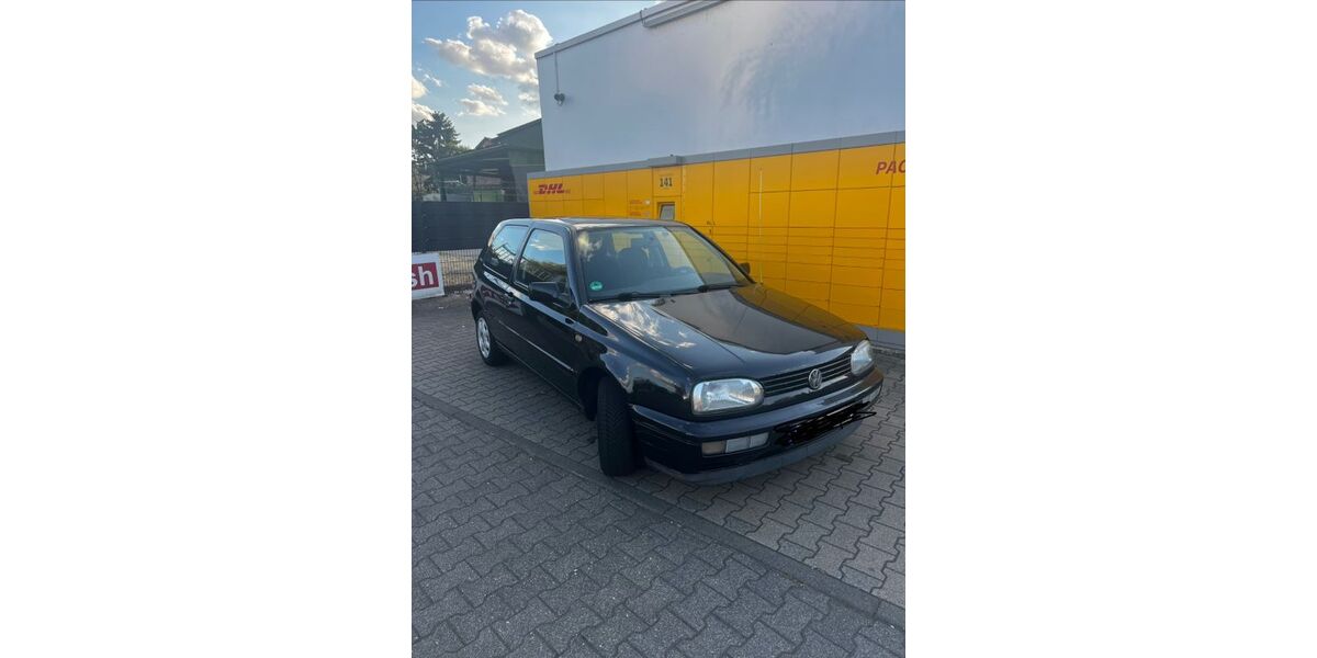 VW Golf 142.600 km 1.690 &euro; Köln 51105