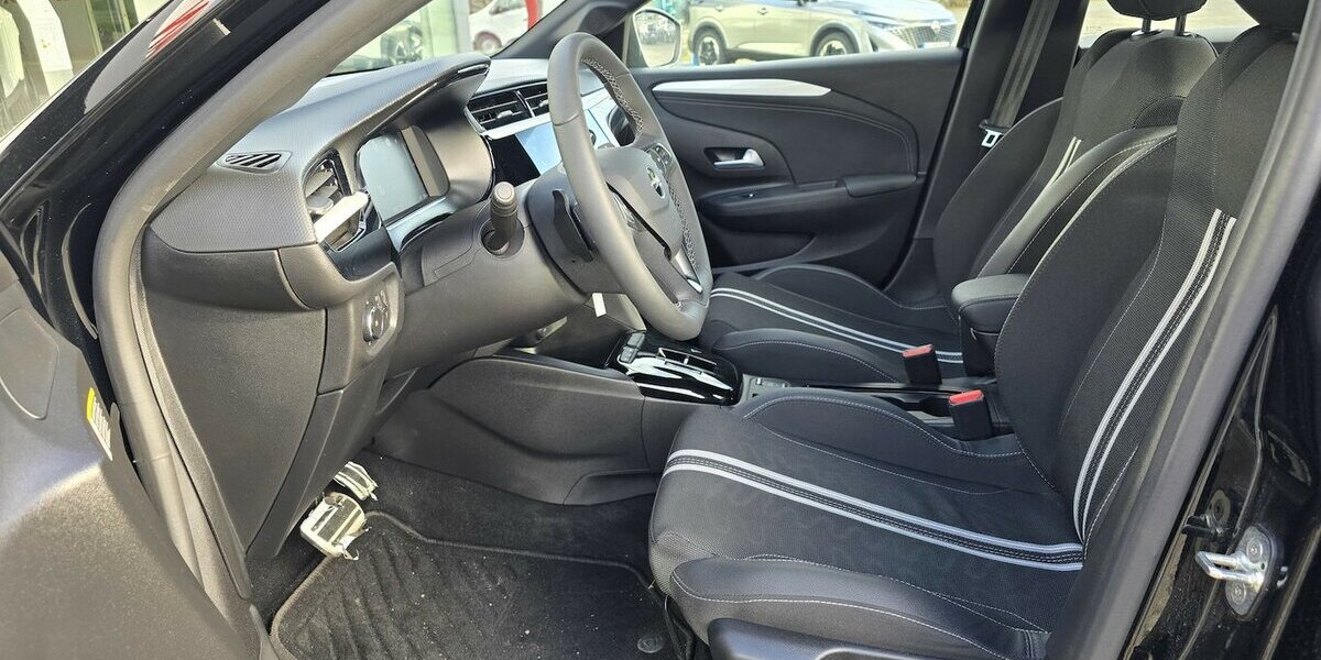 Opel Corsa GS Automatik|Winterpaket|ACC|Kamera 17.762 km 18.550 &euro; Wermelskirchen 42929