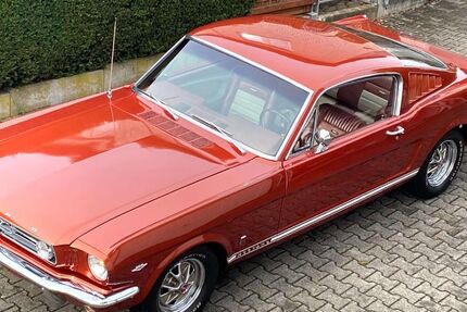Ford Mustang 85.600 km 59.500 &euro; Solingen 42651