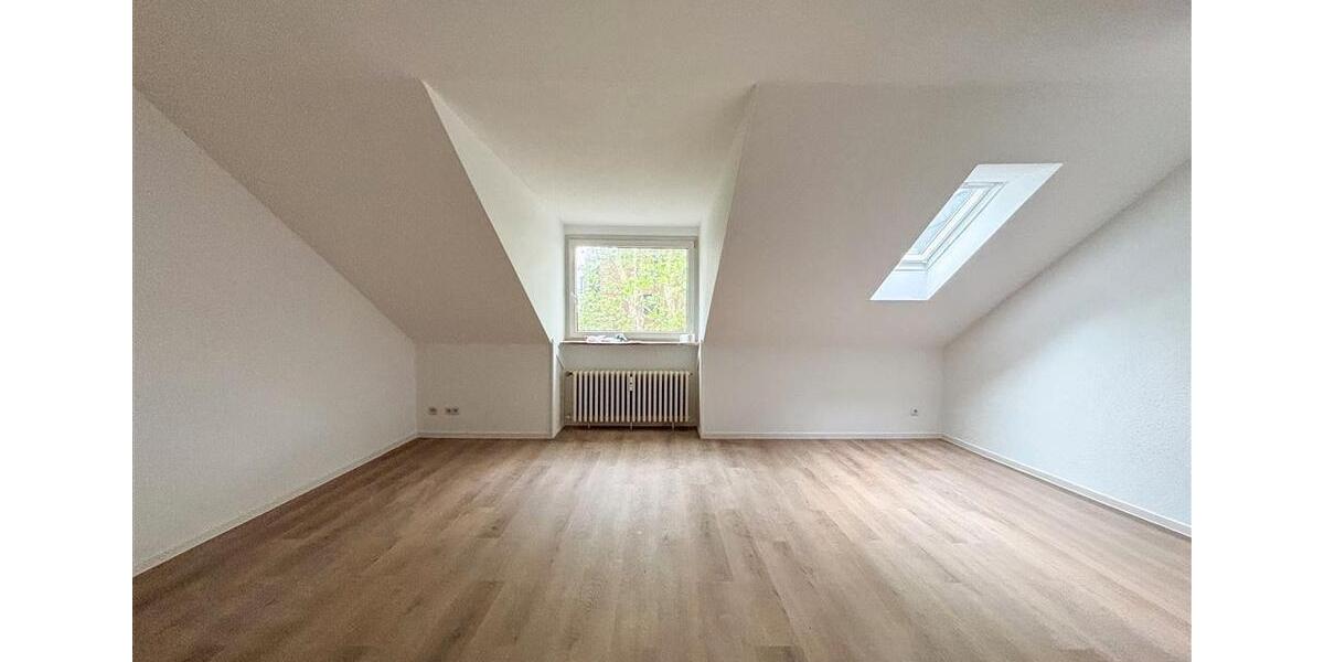 Dachgeschoßwohnung Düsseldorf Stadtbezirk 5 - 3 Zimmer, 68 m&sup2;, 1.120&euro; | Angebot:26689640
