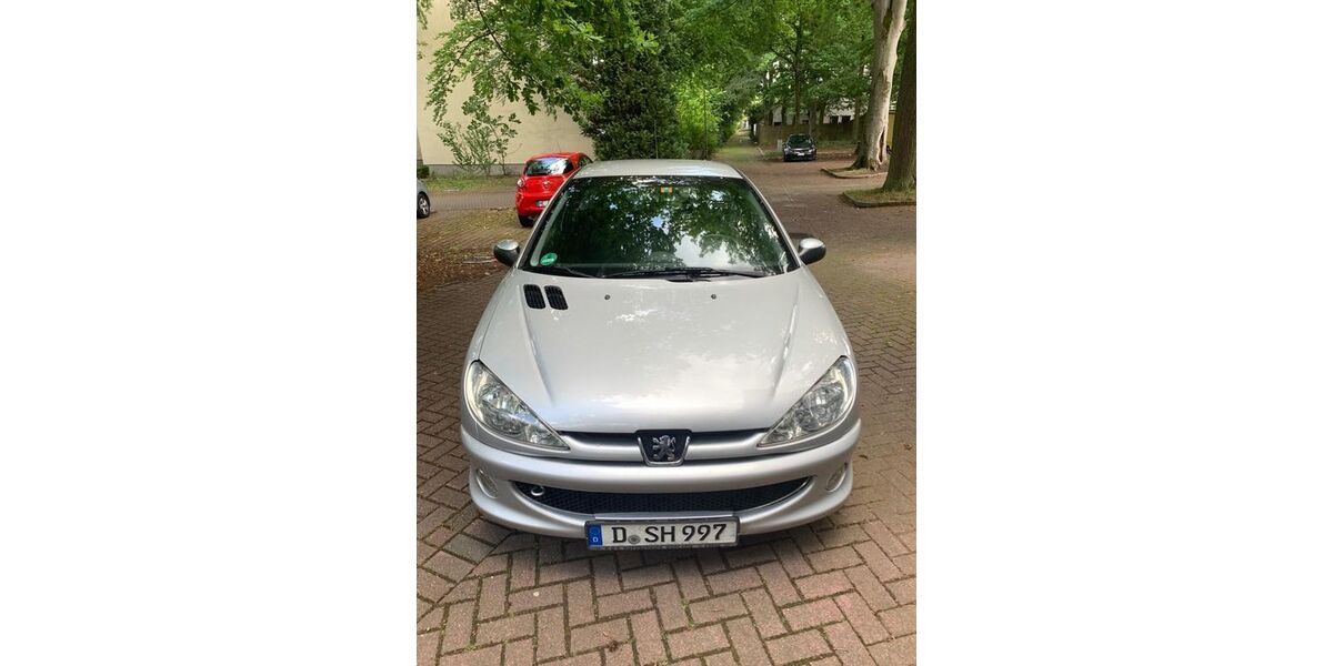 Peugeot 206 134.700 km 1.900 &euro; Erkrath 40699